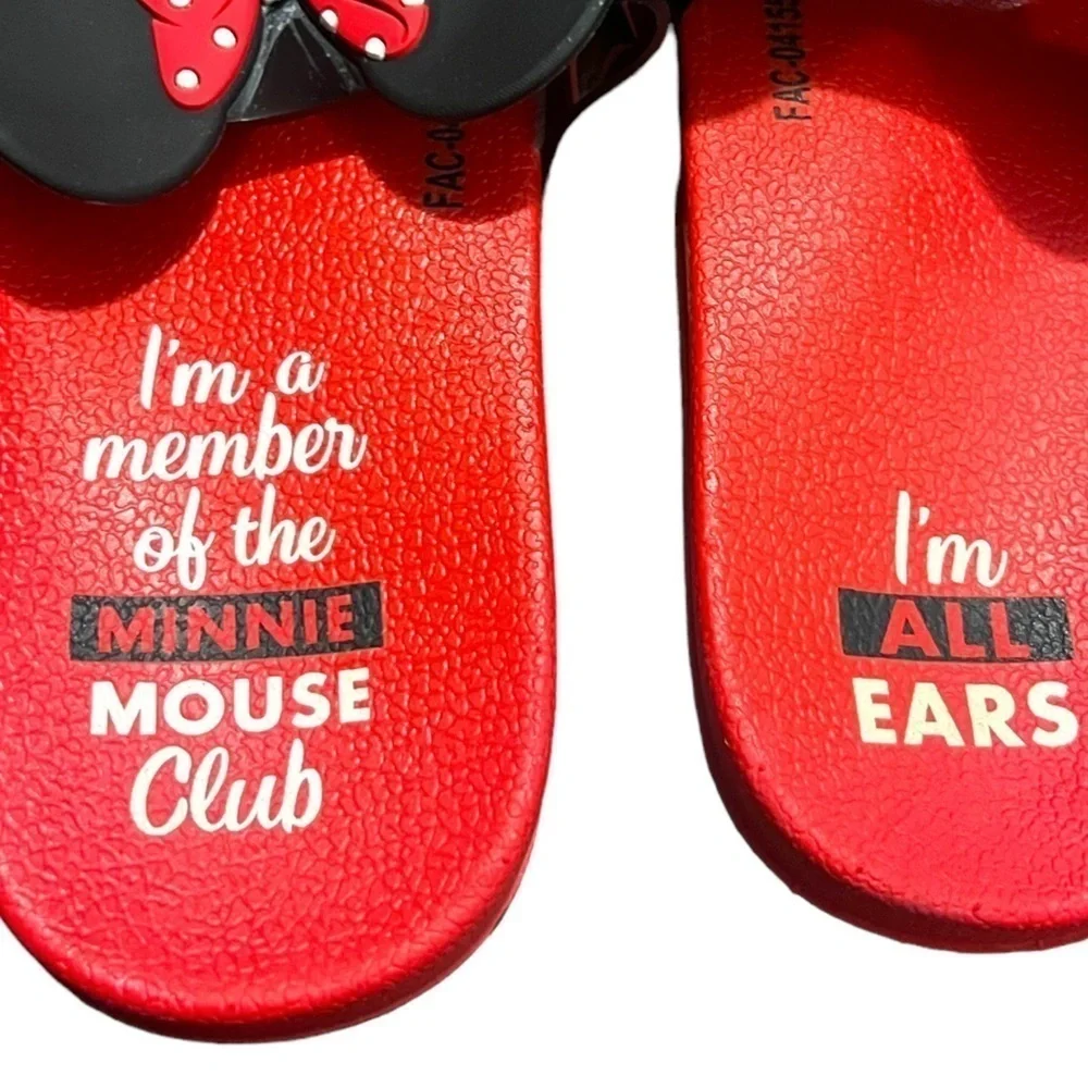 EUC Disney Store Minnie Rocks the Dots Sliders Sz 2/3